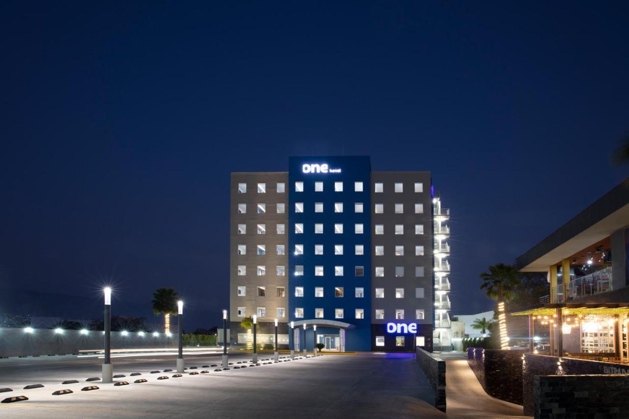 One Tuxtla Gutierrez Hotel Exterior photo